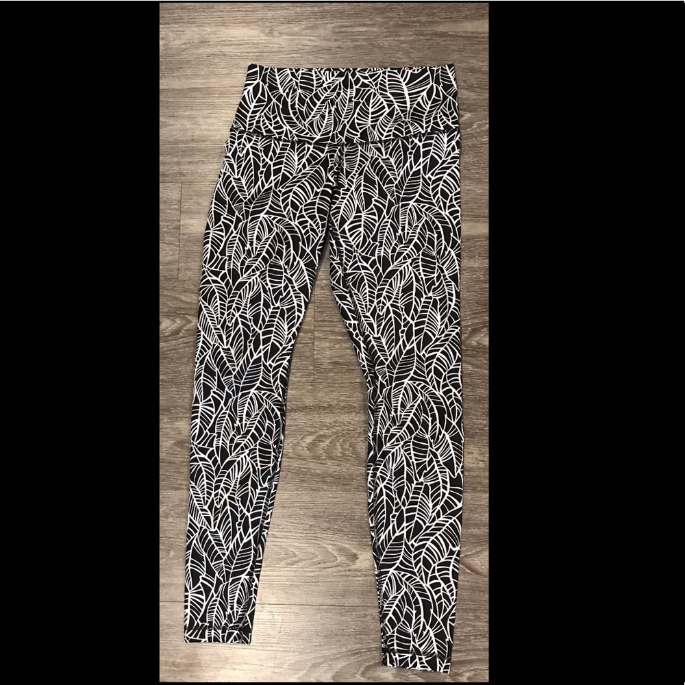 Lululemon Wunder Unders (Full On Luon) - 🍌🌿